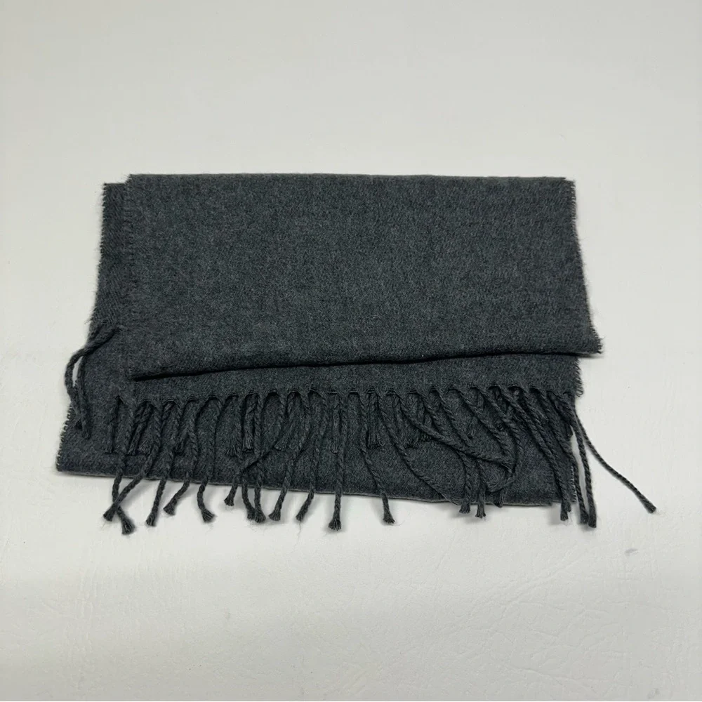 Oscar de la renta Gray Men's Scarf gray Acrylic